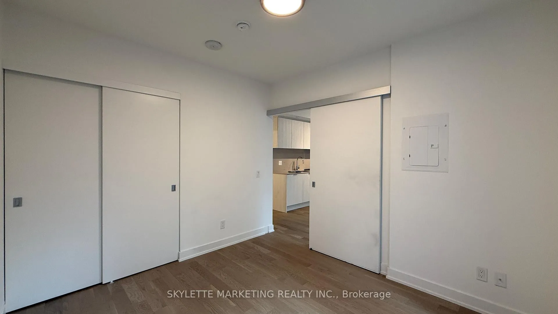 Photo 10 of Unit 207, 25 Richmond Street E, Toronto, Church-Yonge Corridor — HOMEH
