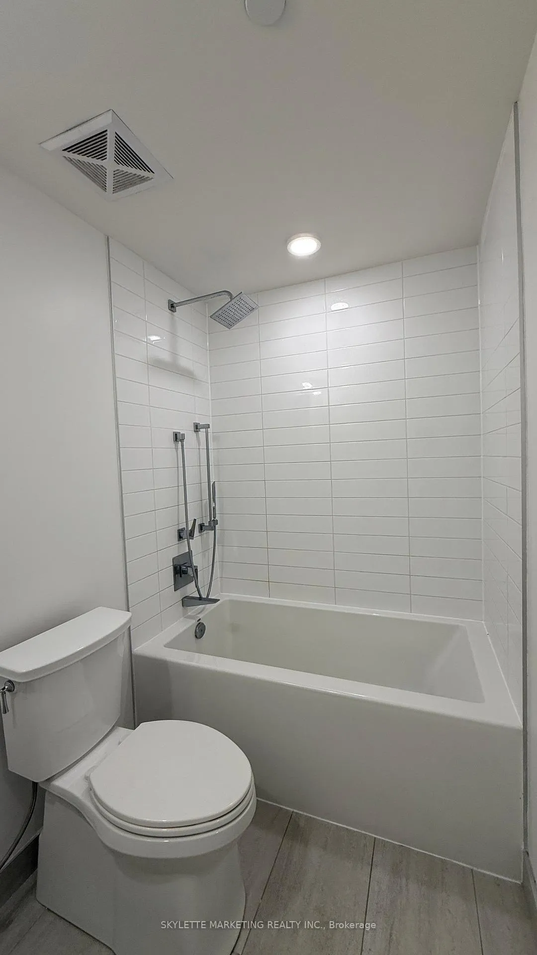 Photo 13 of Unit 207, 25 Richmond Street E, Toronto, Church-Yonge Corridor — HOMEH