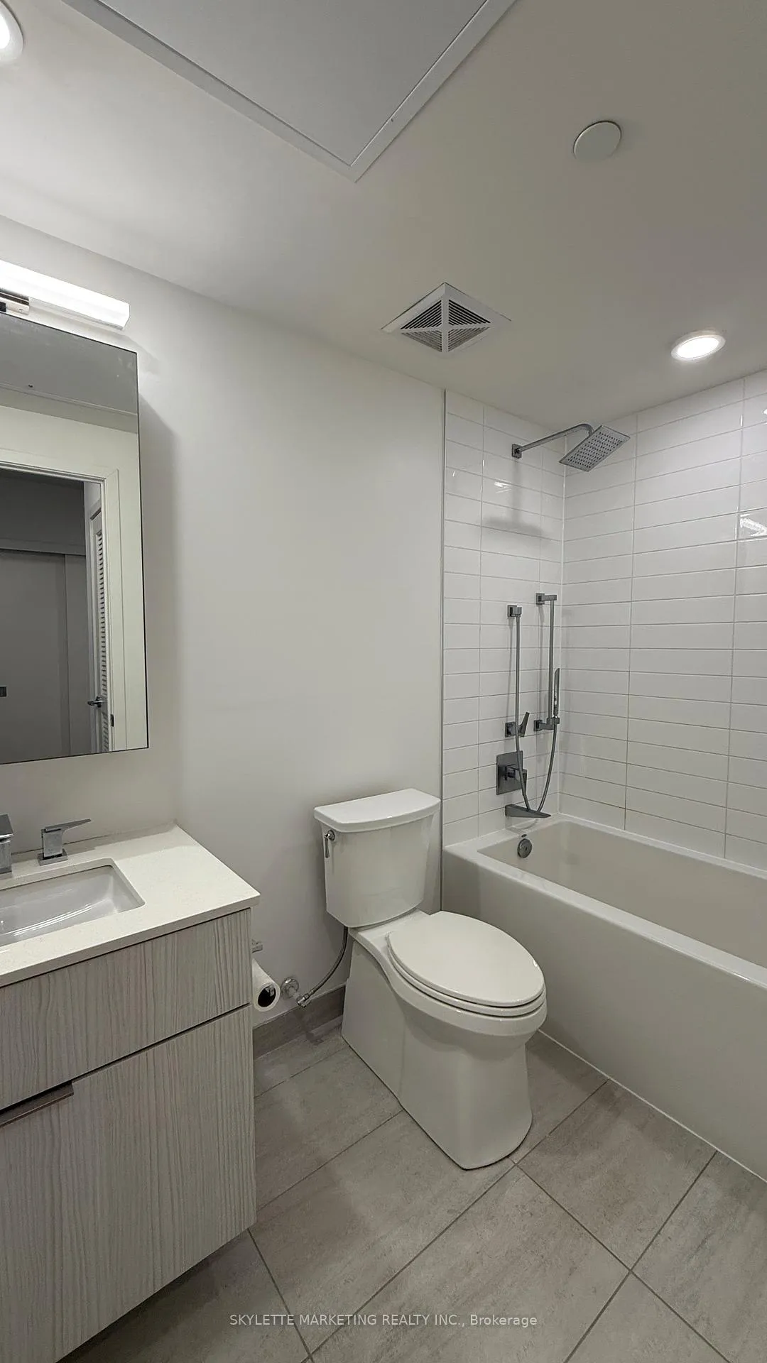 Photo 14 of Unit 207, 25 Richmond Street E, Toronto, Church-Yonge Corridor — HOMEH
