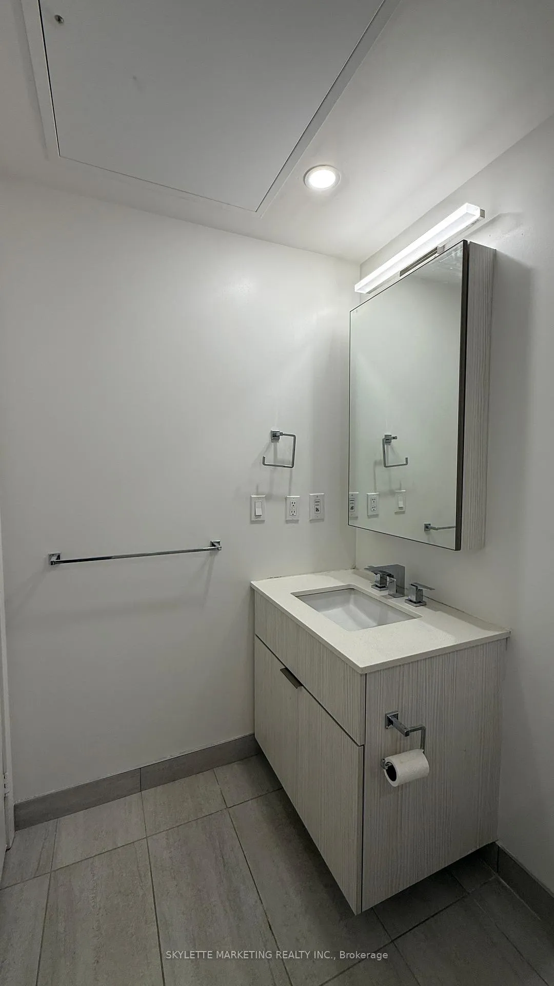 Photo 16 of Unit 207, 25 Richmond Street E, Toronto, Church-Yonge Corridor — HOMEH