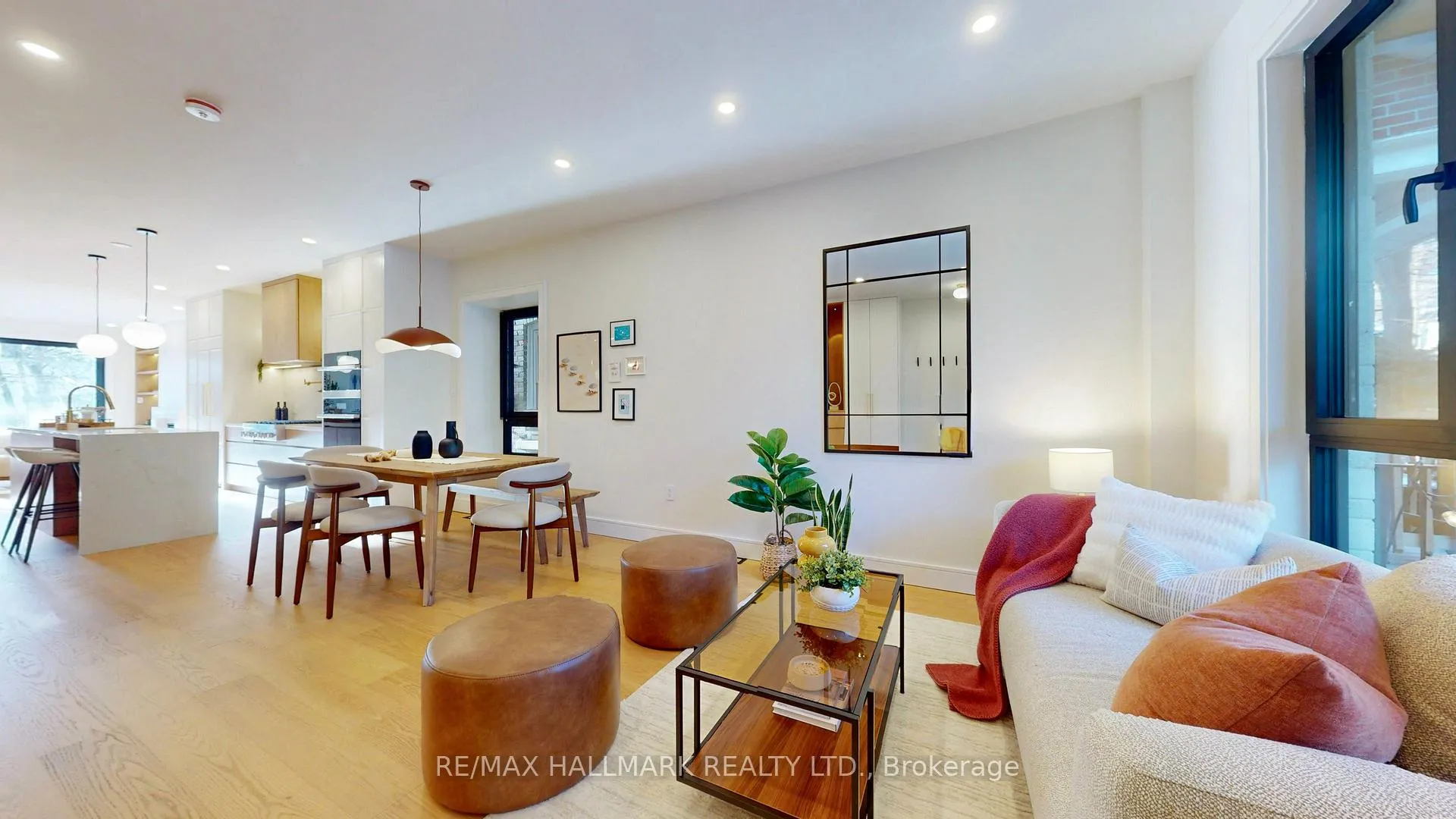 Photo 2 of 290 Waverley Road, Toronto, The Beaches — HOMEH