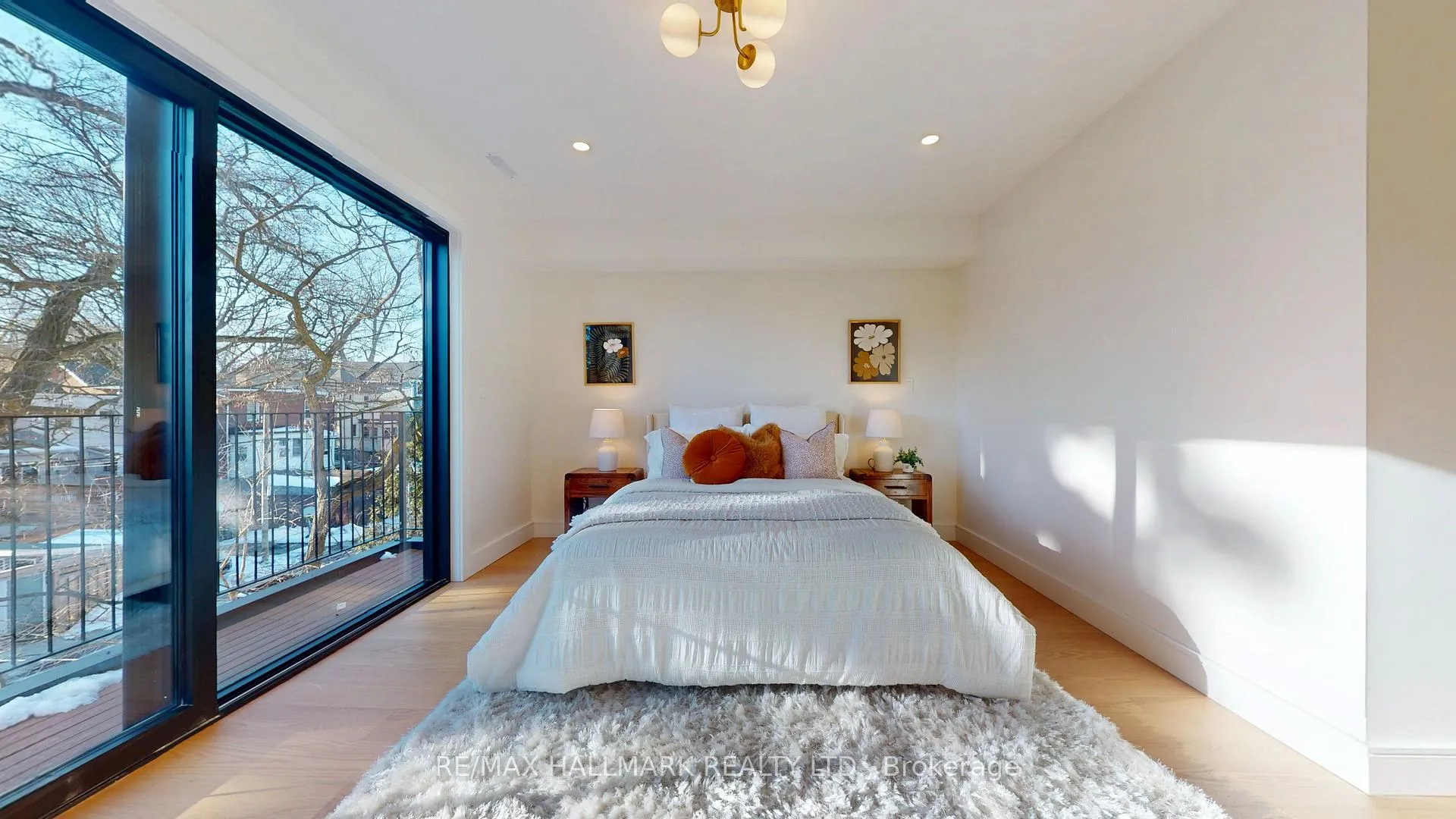 Photo 13 of 290 Waverley Road, Toronto, The Beaches — HOMEH