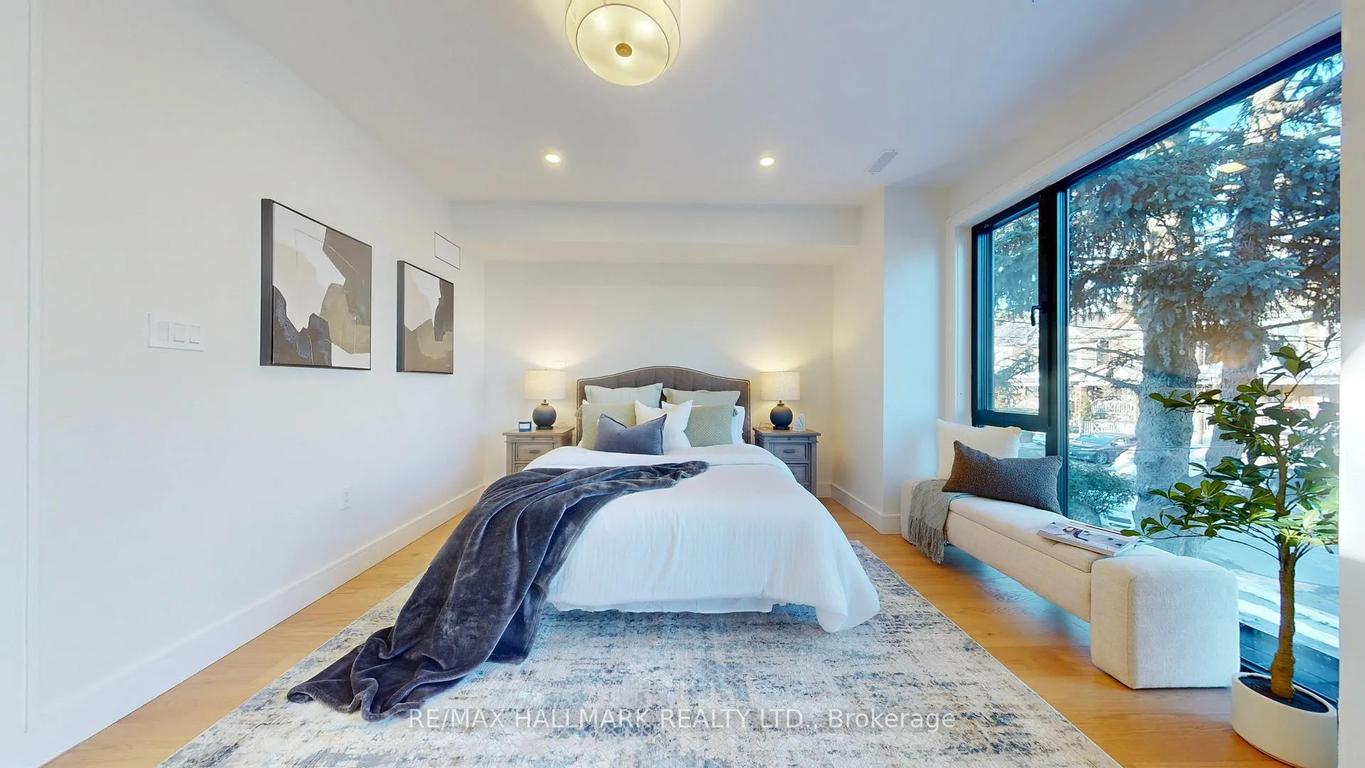 Photo 19 of 290 Waverley Road, Toronto, The Beaches — HOMEH