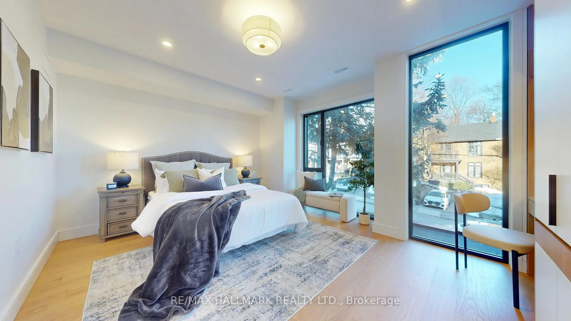 Photo 20 of 290 Waverley Road, Toronto, The Beaches — HOMEH