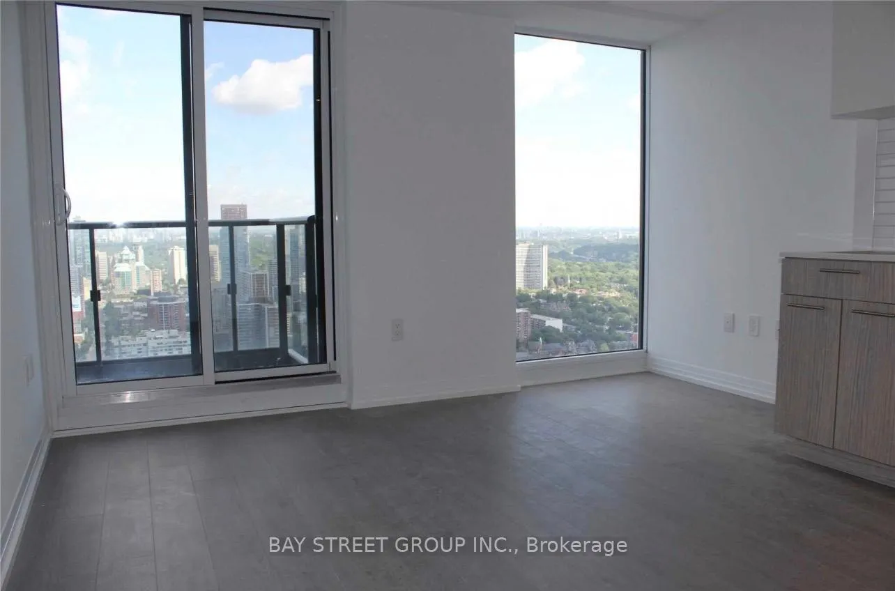 Photo 5 of Unit 4811, 251 Jarvis Street, Toronto, Church-Yonge Corridor — HOMEH
