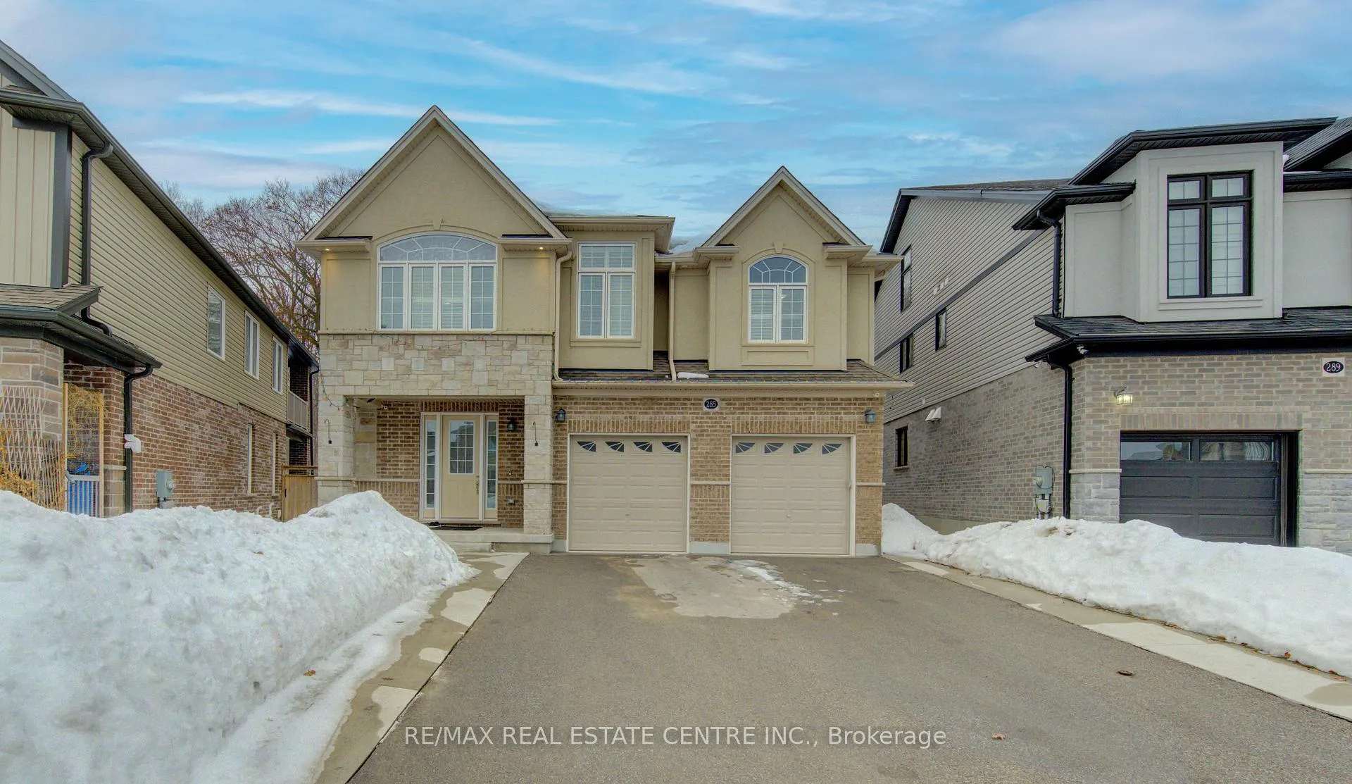 Front of 285 Sedgewood Street