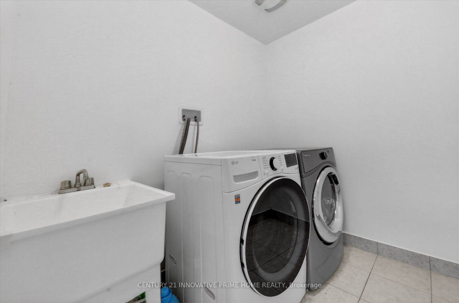 Photo 26 of 51 Wermoth Court, Markham, Wismer — HOMEH