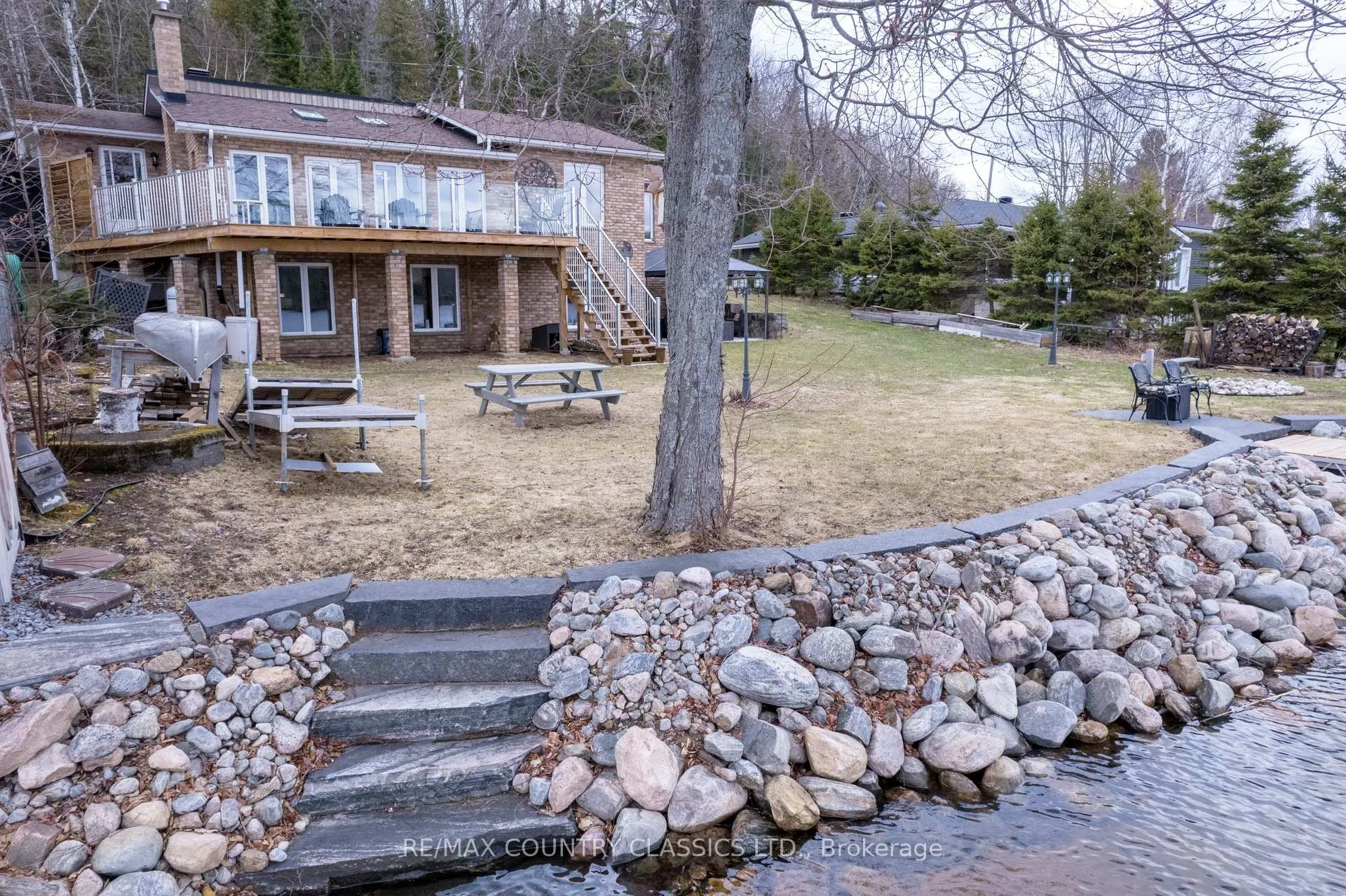 Front of 1787 North Baptiste Lake Road
