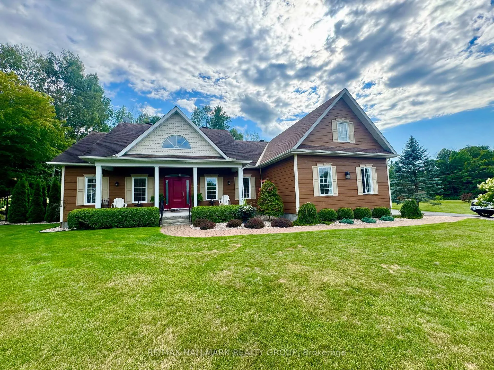 Photo 44 of 24 Radstock Lane, Champlain, Champlain Twp — HOMEH