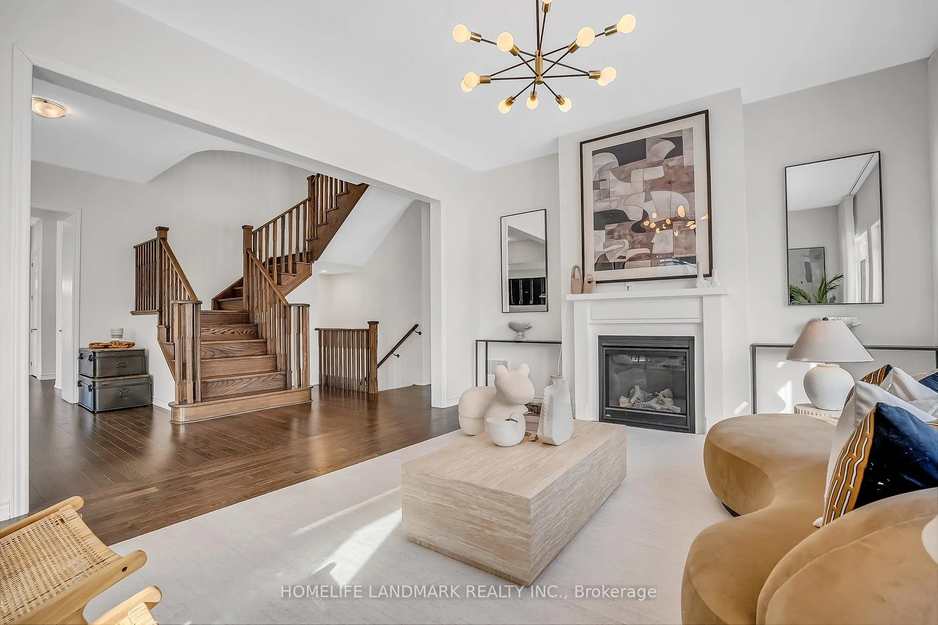 Photo 15 of 329 Danny Wheeler Boulevard, Georgina, Keswick North — HOMEH