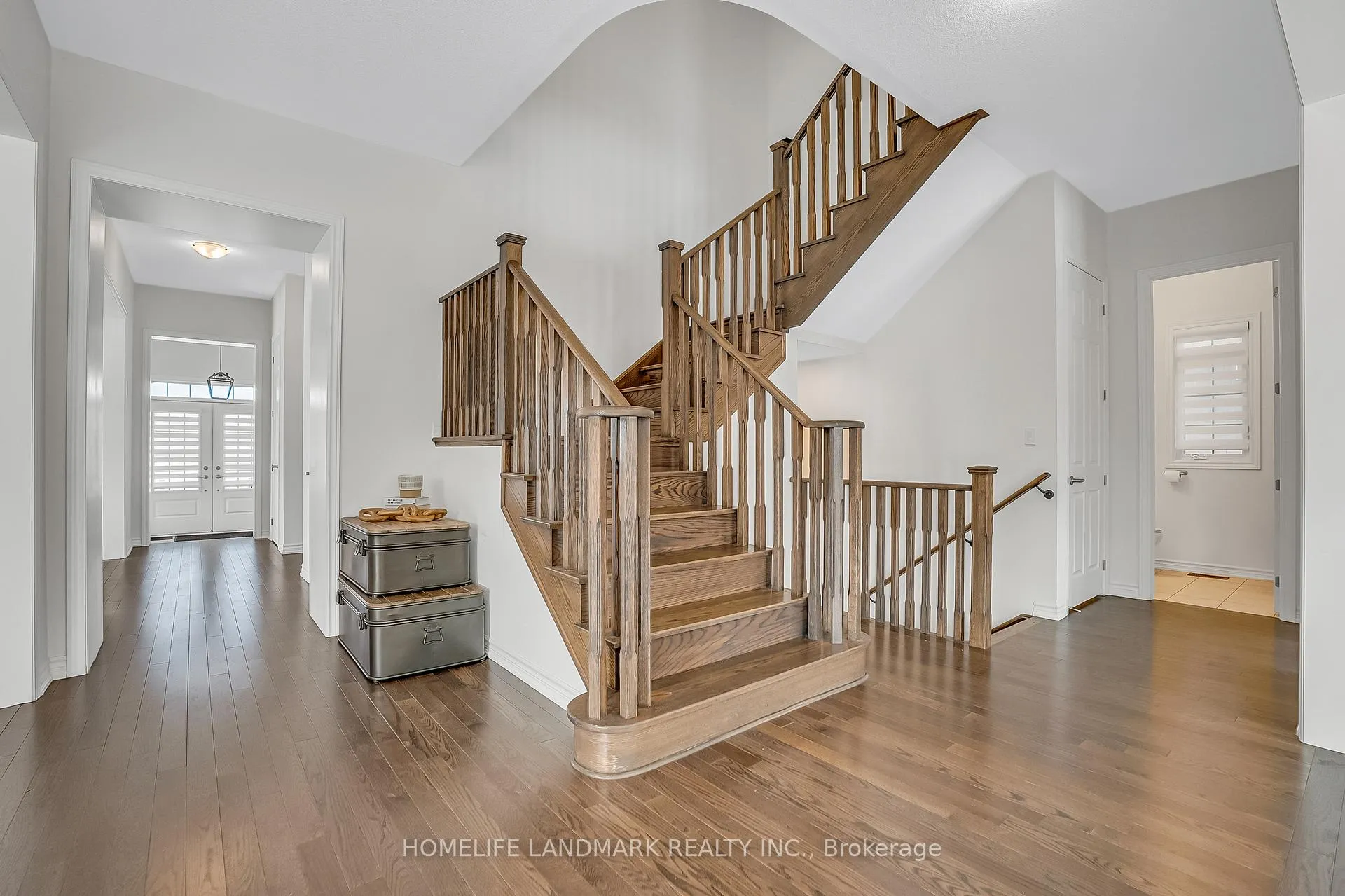Photo 18 of 329 Danny Wheeler Boulevard, Georgina, Keswick North — HOMEH