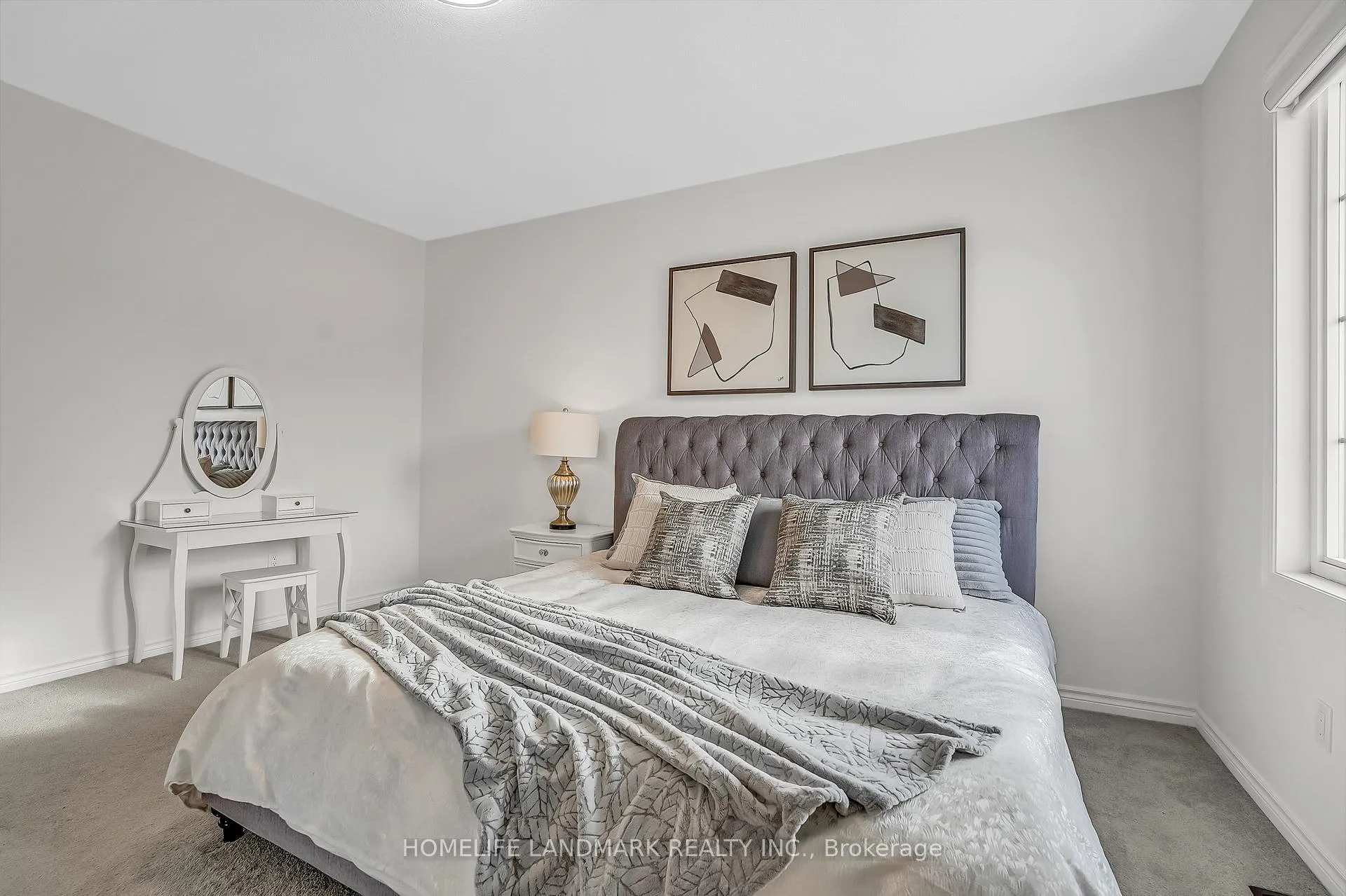 Photo 35 of 329 Danny Wheeler Boulevard, Georgina, Keswick North — HOMEH