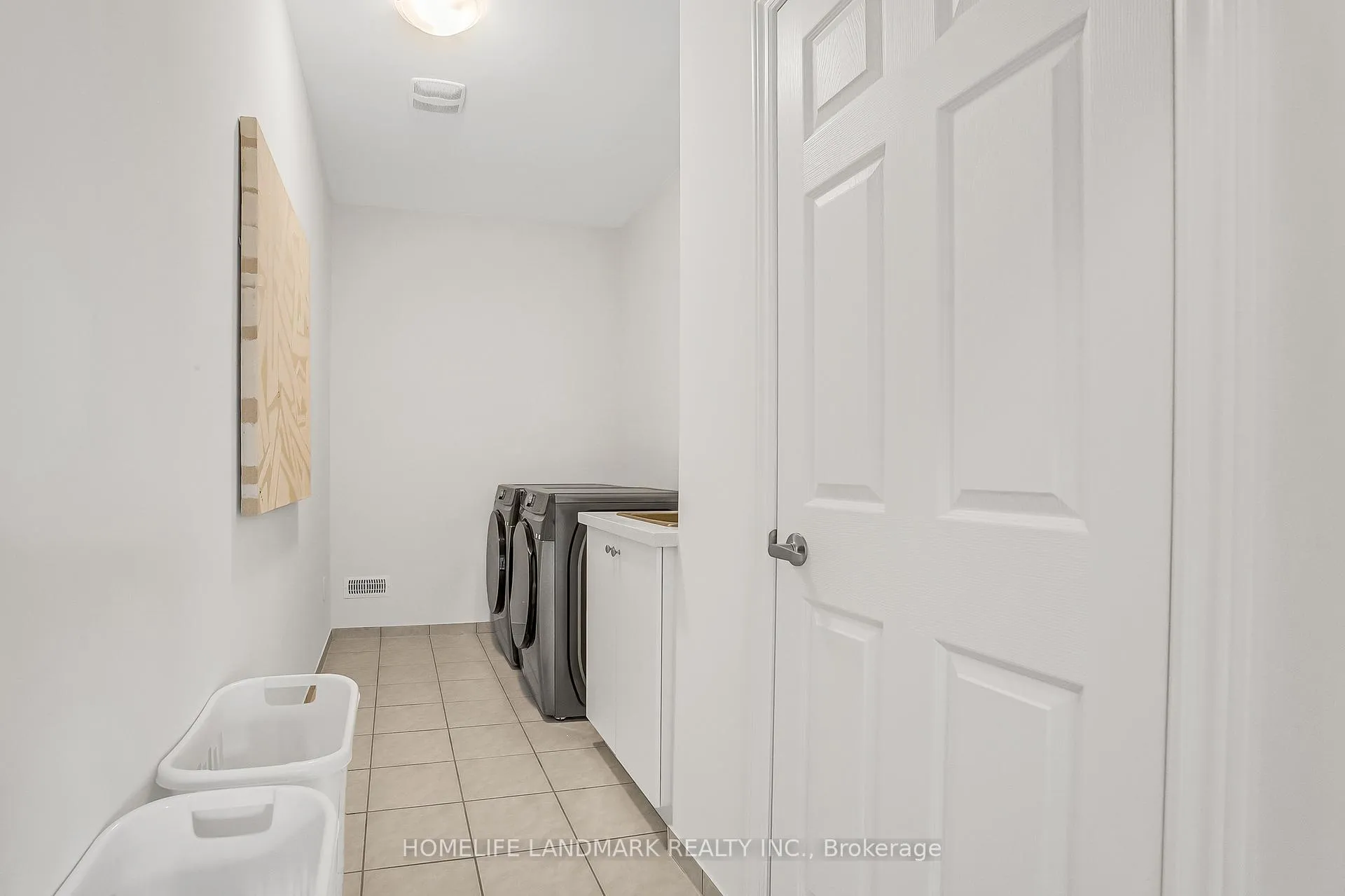 Photo 38 of 329 Danny Wheeler Boulevard, Georgina, Keswick North — HOMEH