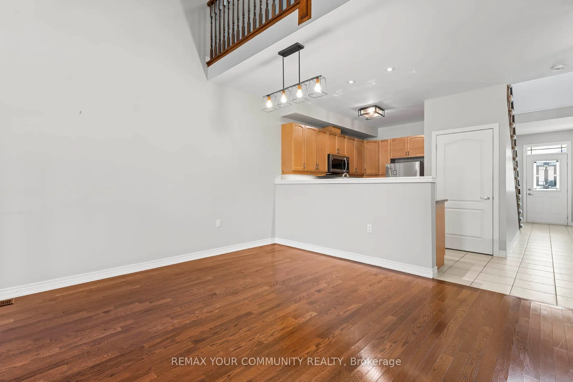 Photo 9 of Unit 93, 2125 Itabashi Way, Burlington, Tansley — HOMEH