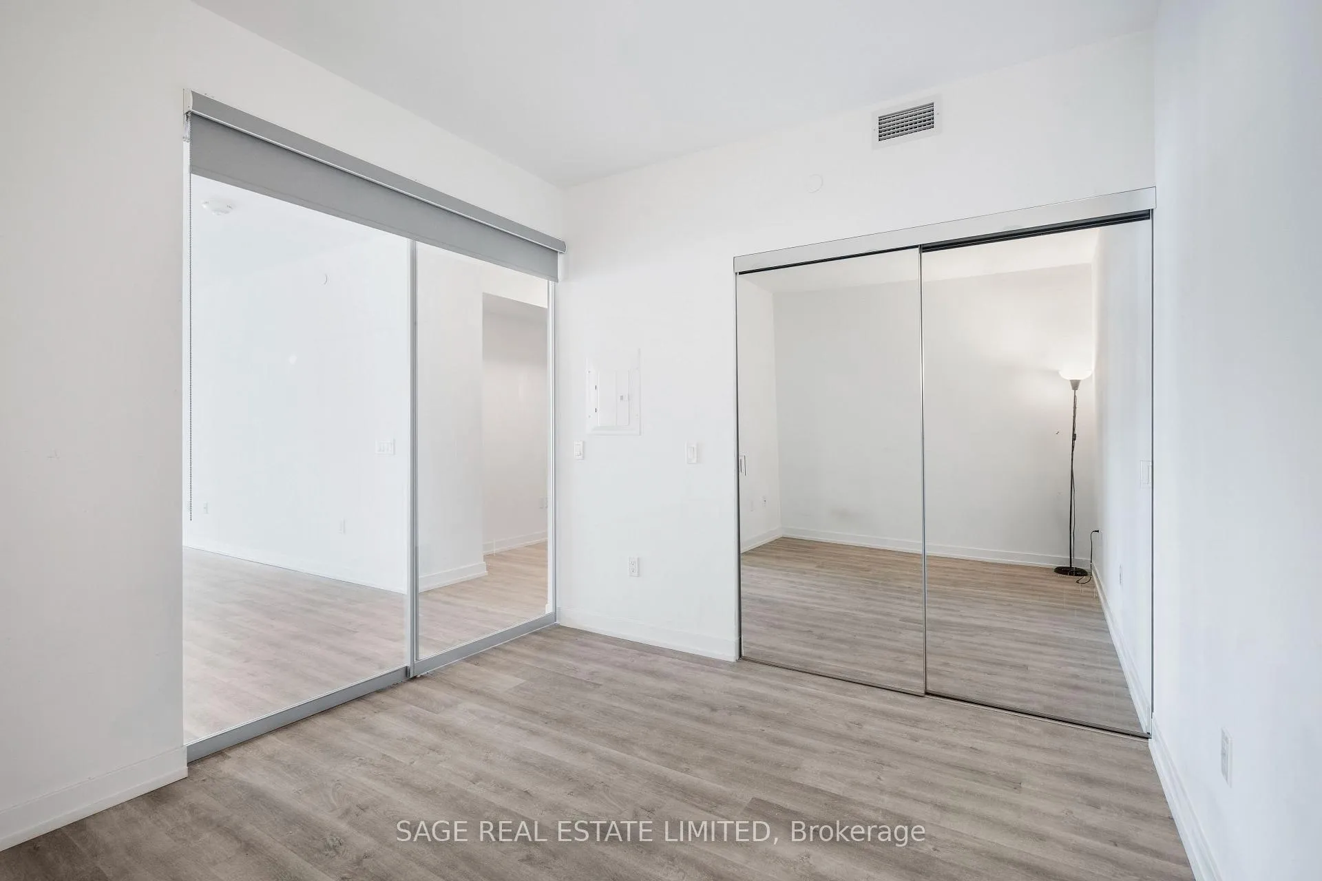 Photo 12 of Unit 413, 158 Front Street E, Toronto, Moss Park — HOMEH