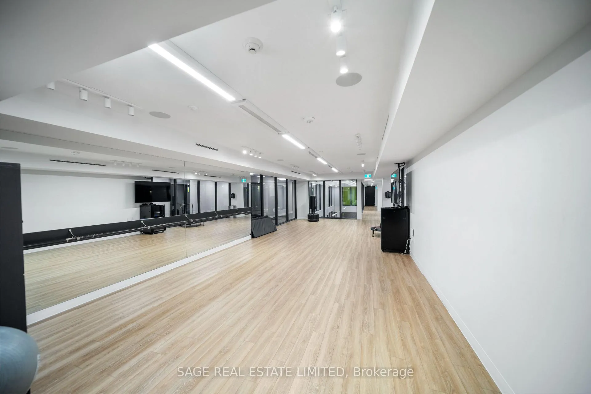 Photo 22 of Unit 413, 158 Front Street E, Toronto, Moss Park — HOMEH