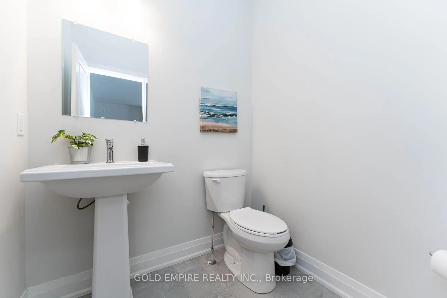Photo 8 of 2177 Lockwood Crescent, Strathroy-Caradoc, Mount Brydges — HOMEH