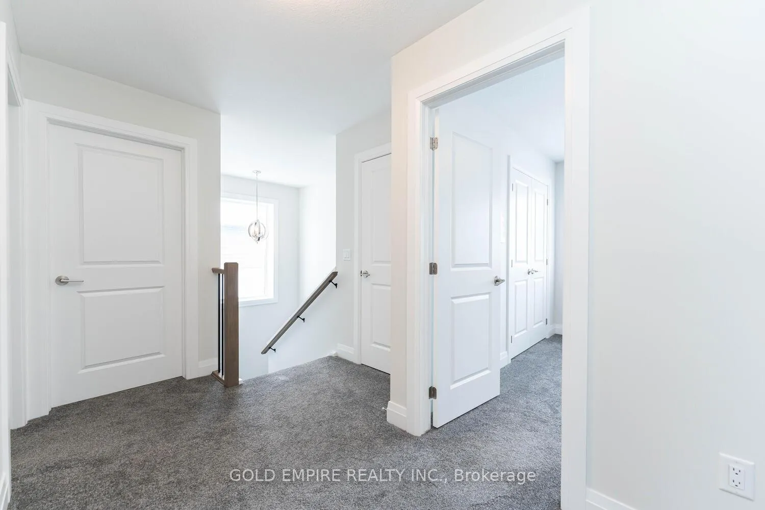 Photo 19 of 2177 Lockwood Crescent, Strathroy-Caradoc, Mount Brydges — HOMEH