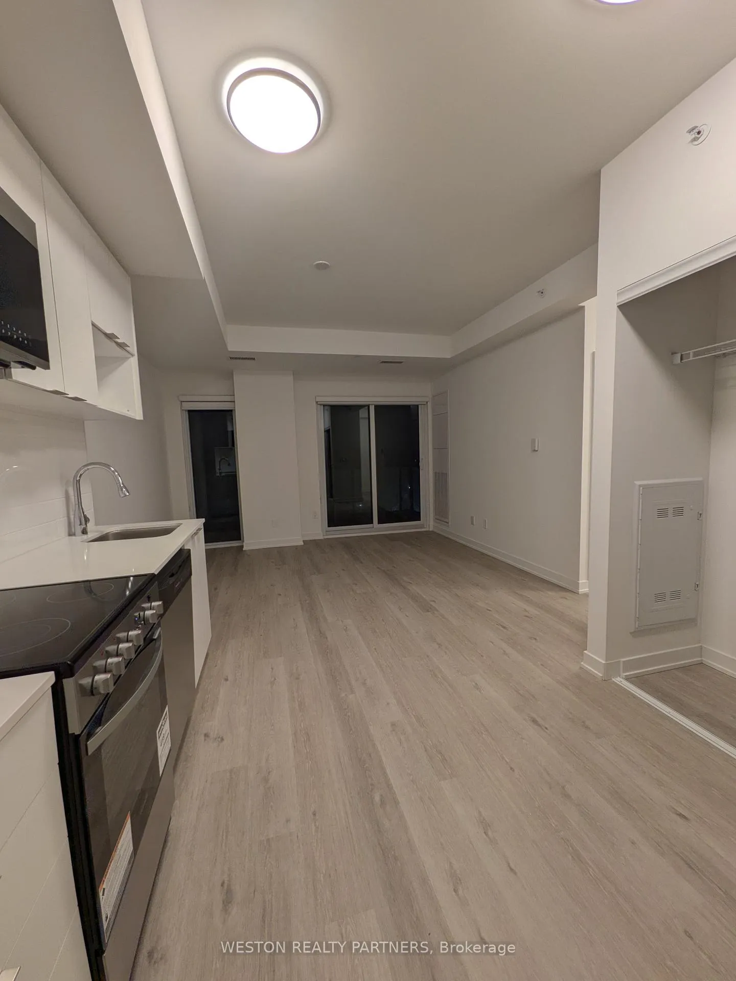Photo 3 of Unit 608, 4569 Kingston Road, Scarborough, West Hill — HOMEH