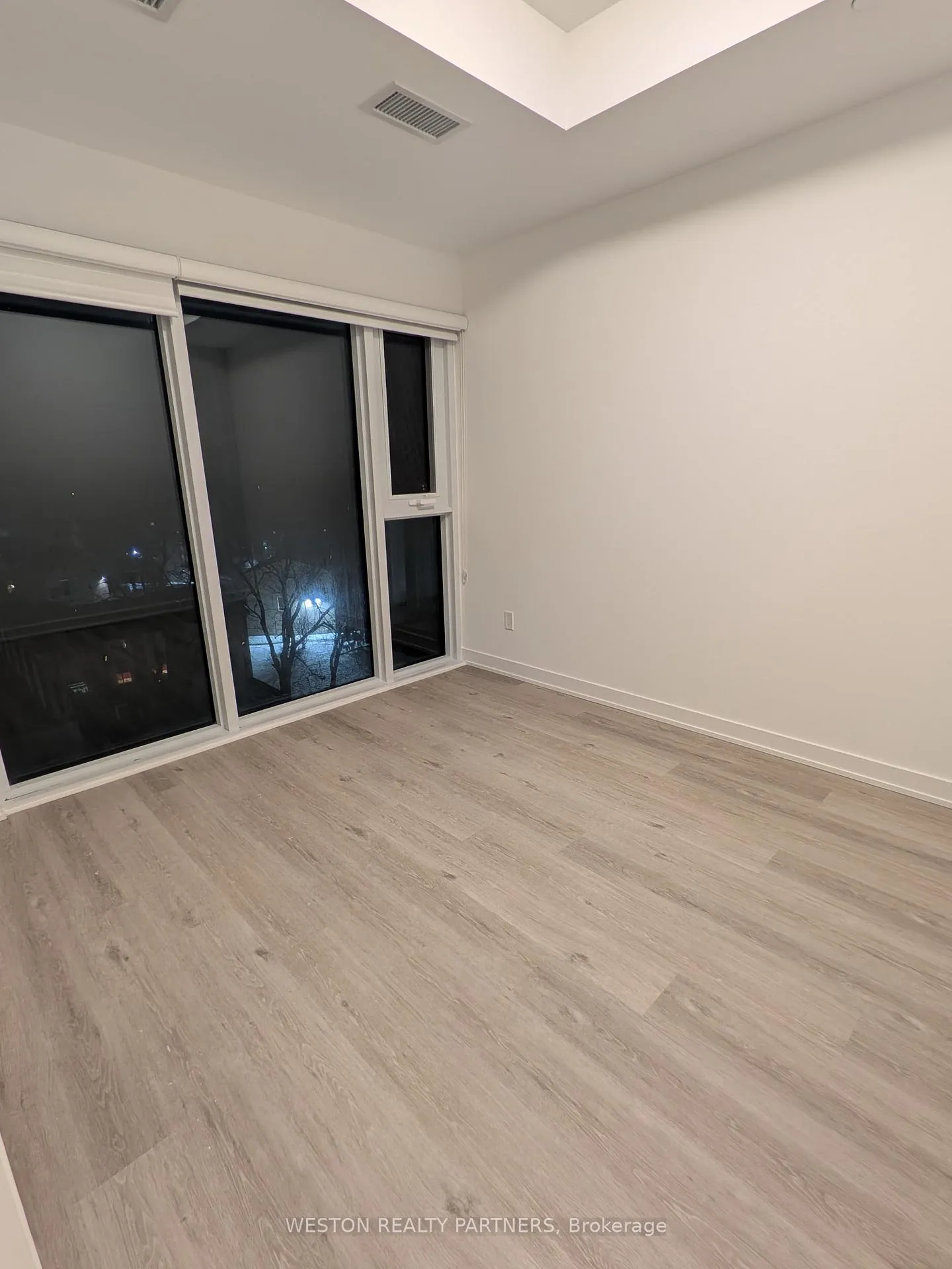 Photo 5 of Unit 608, 4569 Kingston Road, Scarborough, West Hill — HOMEH
