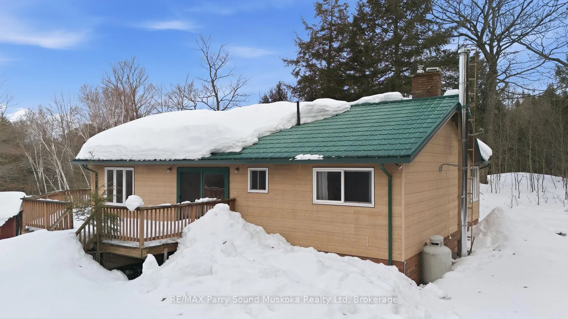 Photo 3 of 47 Lake Forest Drive, McDougall — HOMEH