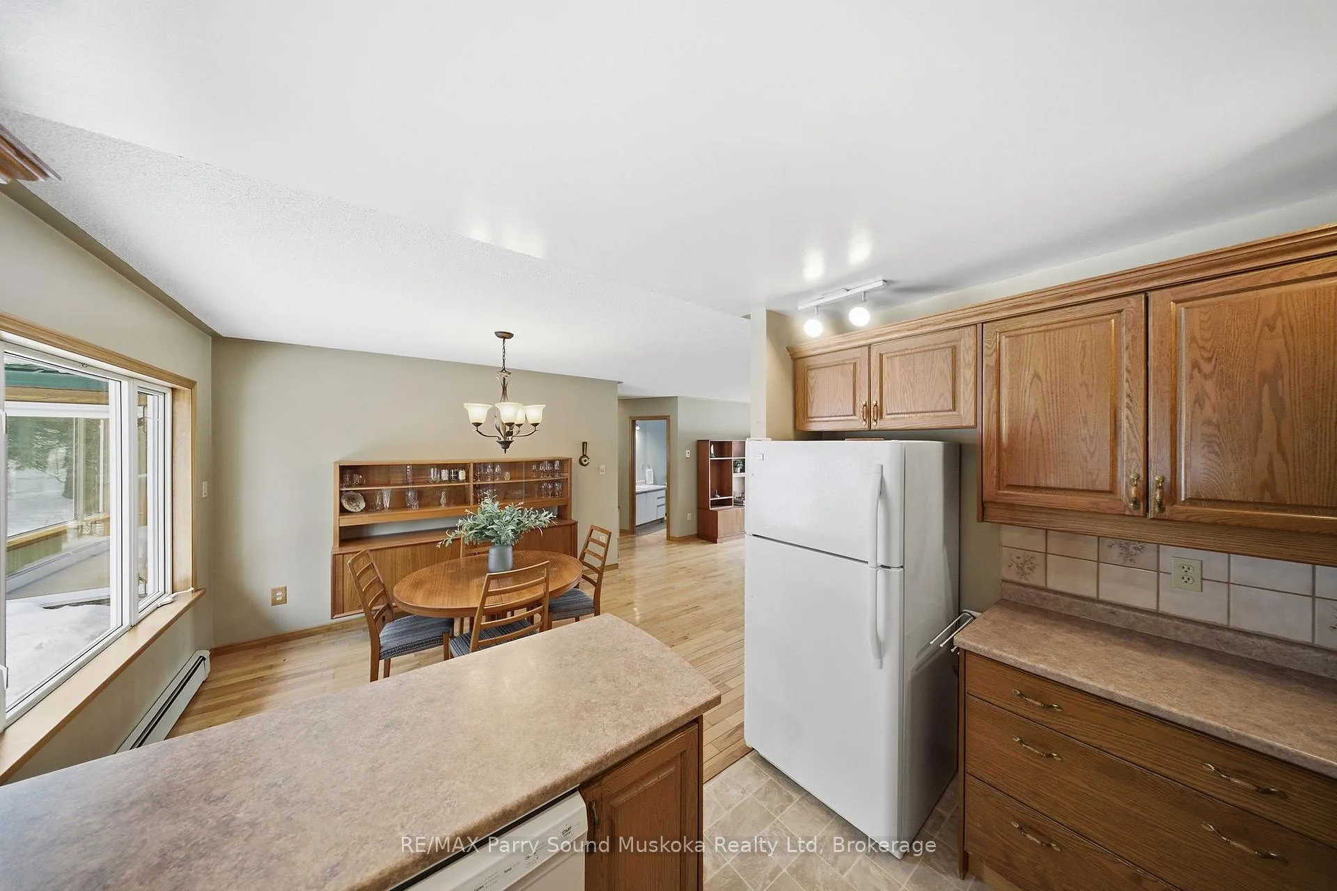 Photo 11 of 47 Lake Forest Drive, McDougall — HOMEH