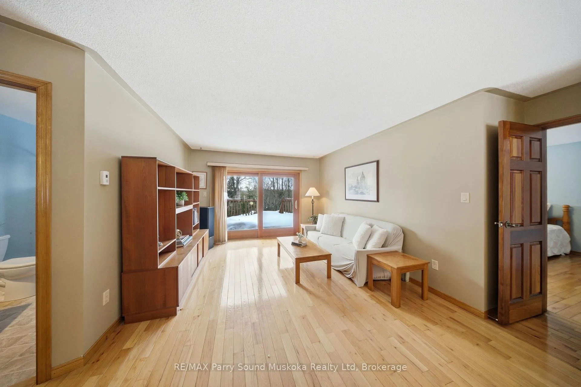 Photo 14 of 47 Lake Forest Drive, McDougall — HOMEH