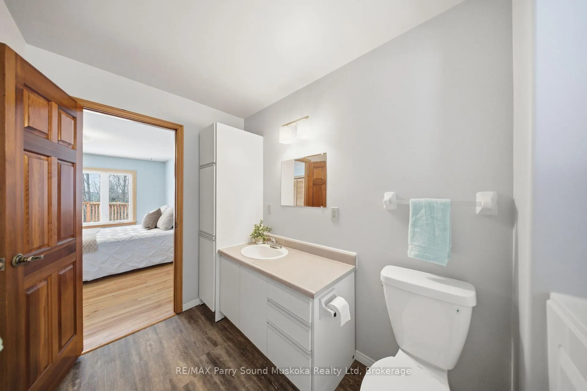 Photo 20 of 47 Lake Forest Drive, McDougall — HOMEH