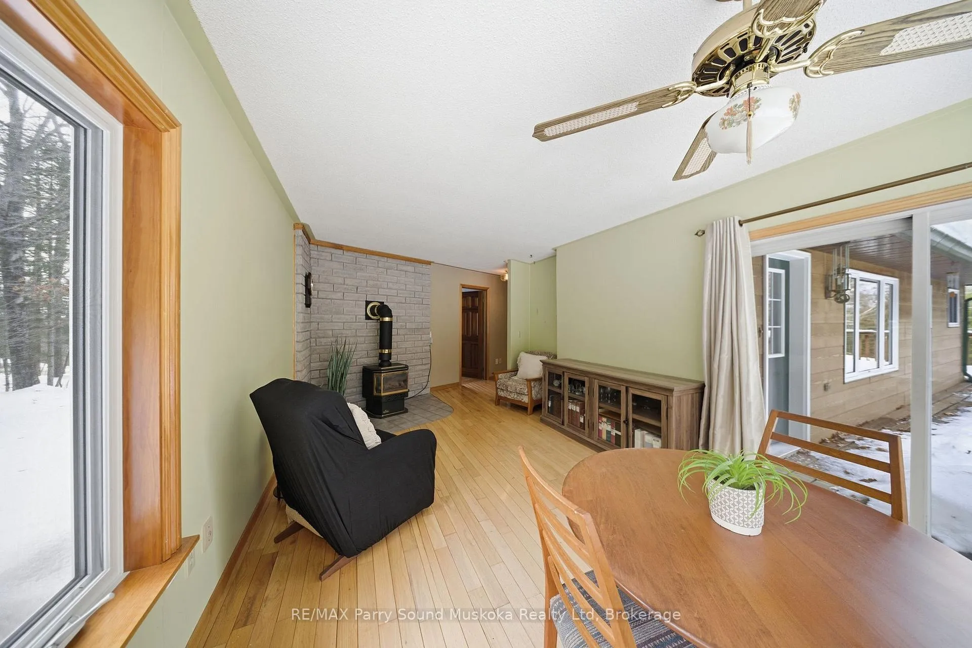 Photo 25 of 47 Lake Forest Drive, McDougall — HOMEH