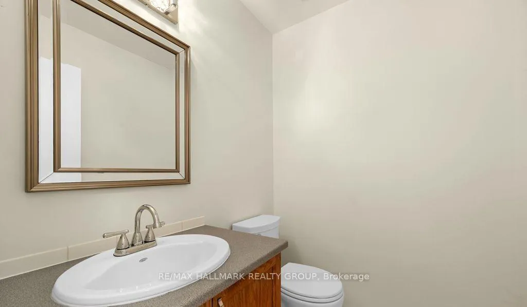 Photo 9 of 6059 Pineglade Crescent, Ottawa, Chapel Hill South - Orleans Village — HOMEH
