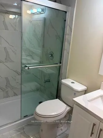 Photo 13 of 12 Haviland Circle, Brampton, Sandringham-Wellington — HOMEH