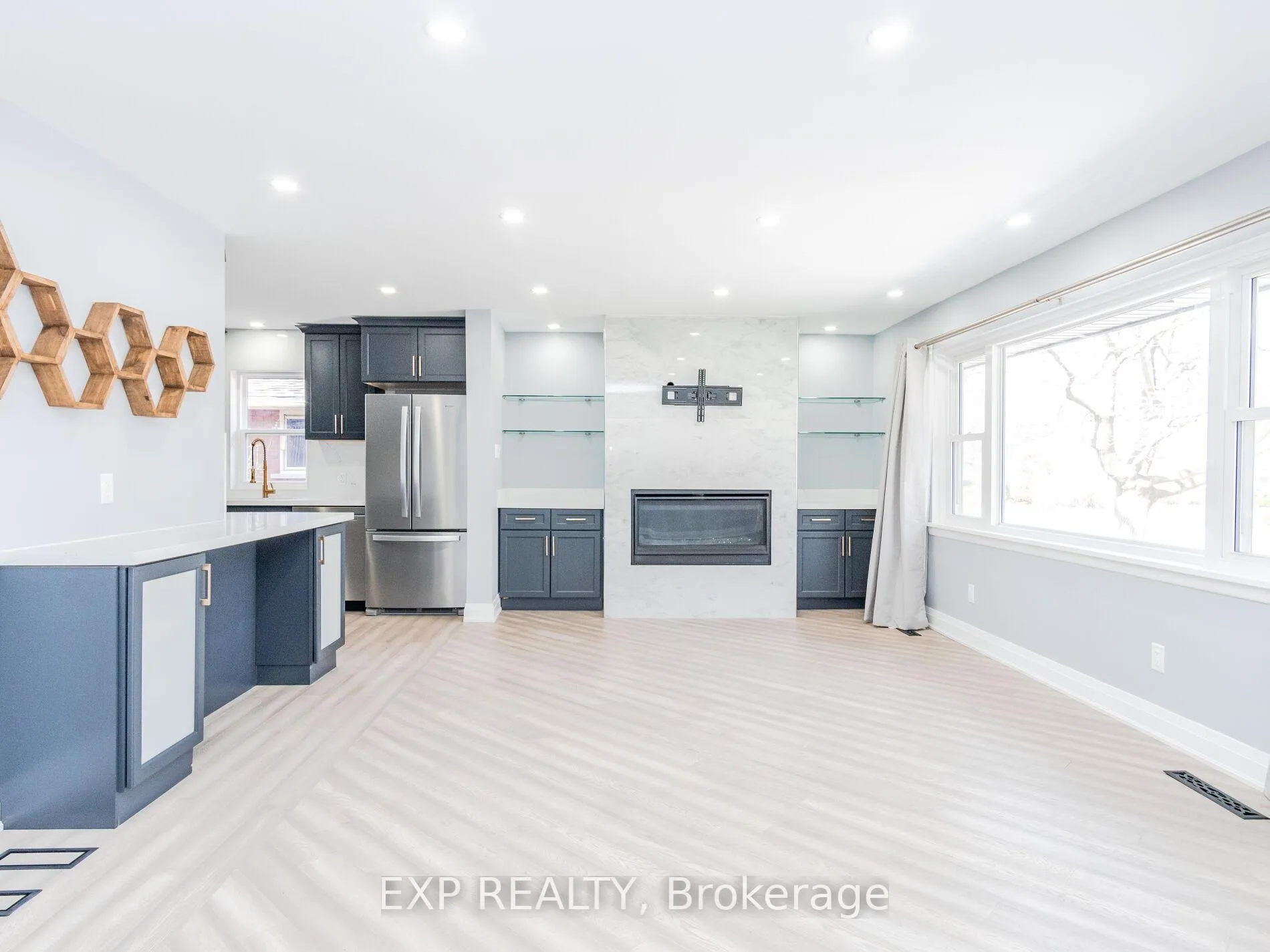 Photo 4 of 124 Upper Paradise Road, Hamilton, Westcliffe — HOMEH