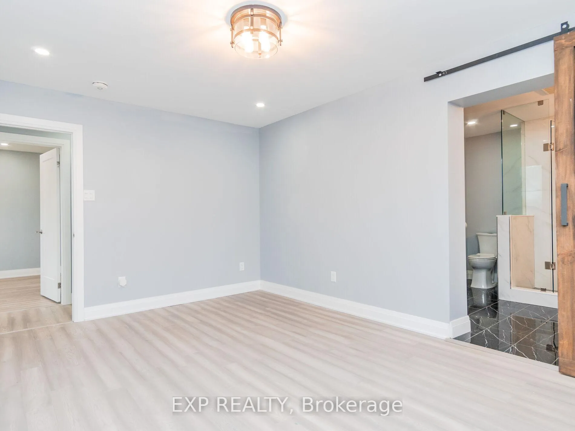 Photo 10 of 124 Upper Paradise Road, Hamilton, Westcliffe — HOMEH