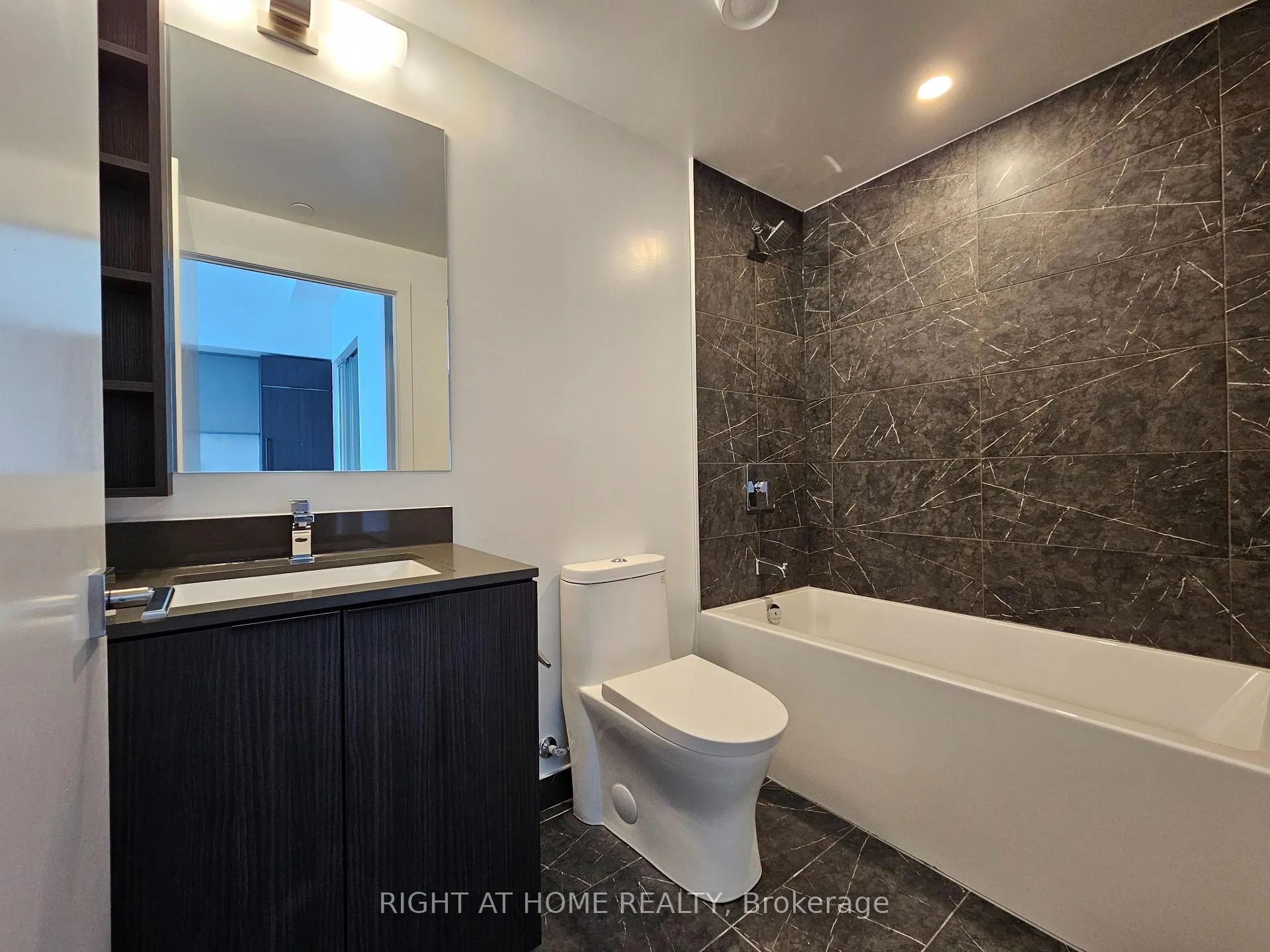 Photo 10 of Unit PH01, 82 Dalhousie Street, Toronto, Church-Yonge Corridor — HOMEH
