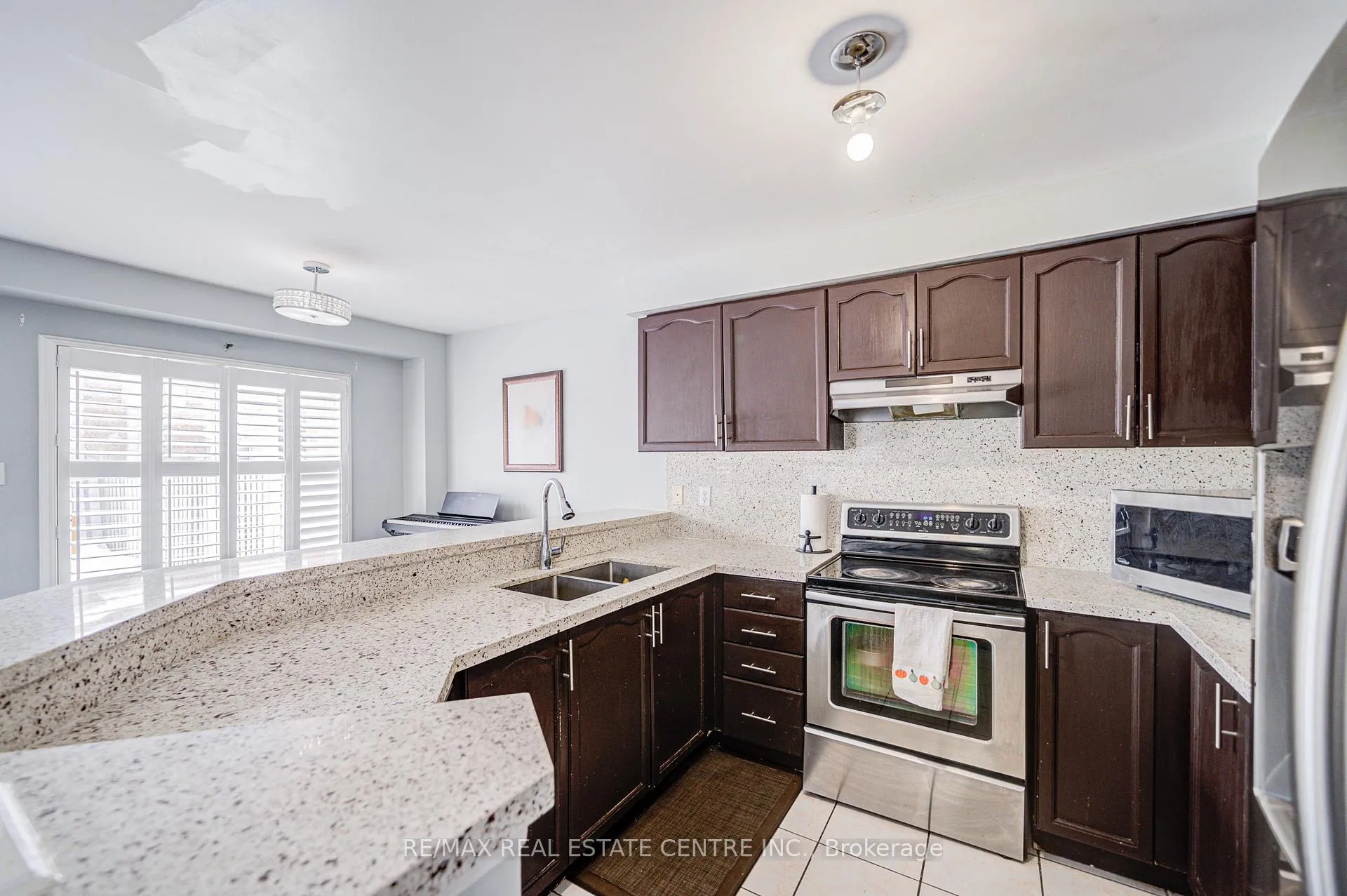 Photo 16 of 2 Gecko Court, Brampton, Sandringham-Wellington — HOMEH