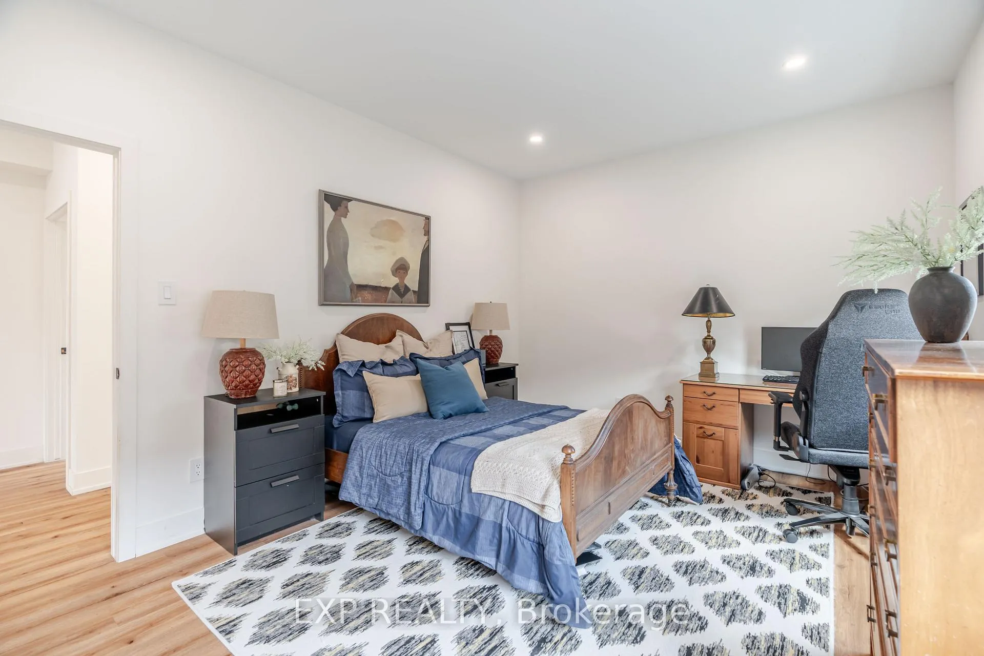 Photo 36 of 12 Viewmount Drive, Ottawa, Meadowlands/Crestview — HOMEH
