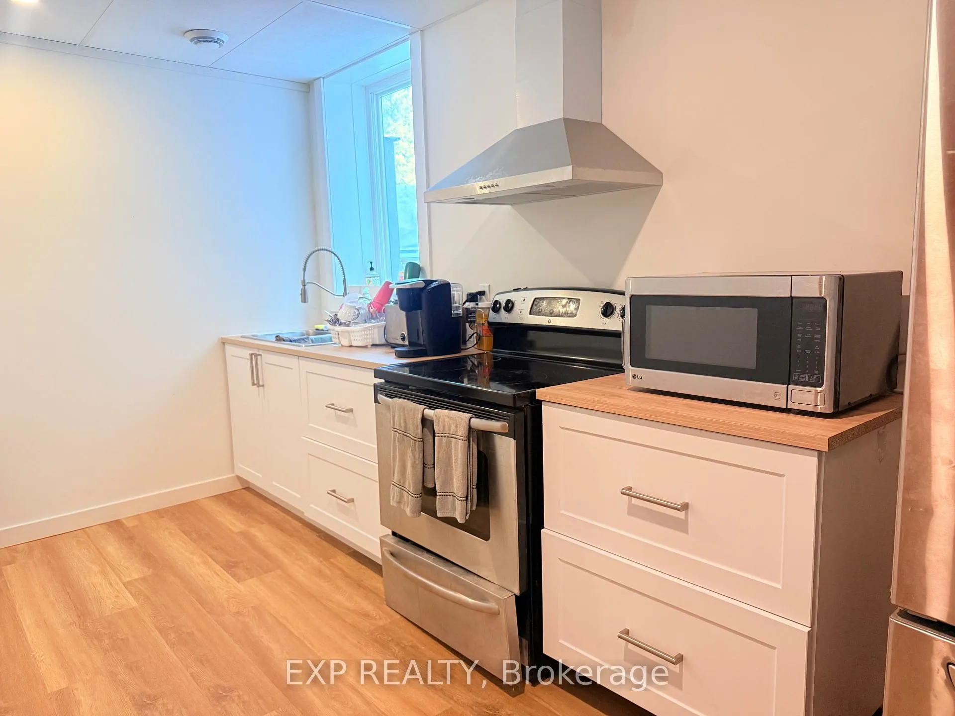 Photo 41 of 12 Viewmount Drive, Ottawa, Meadowlands/Crestview — HOMEH