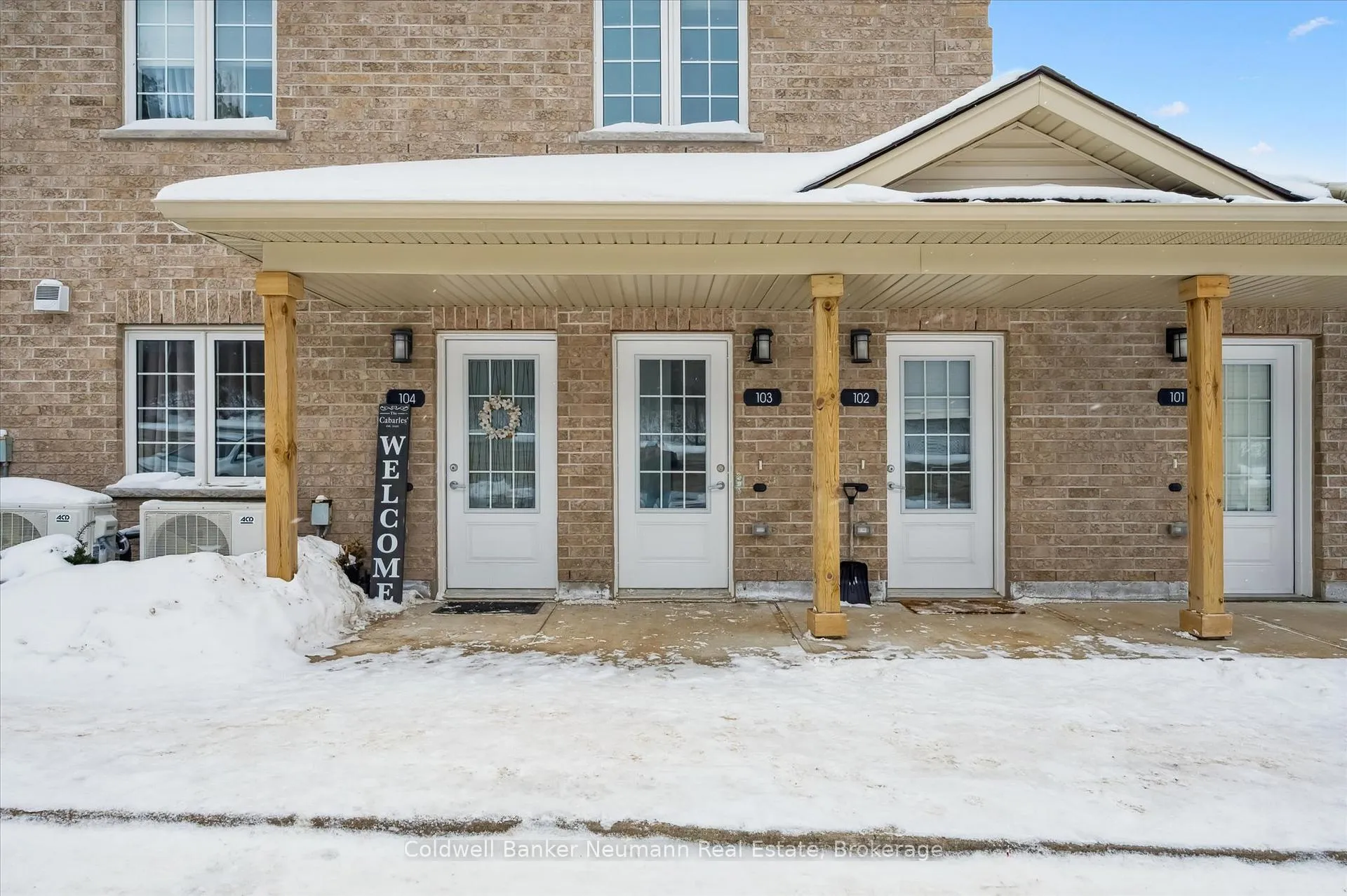 Photo 2 of Unit 103, 5 Cityview Drive S, Guelph, Grange Road — HOMEH