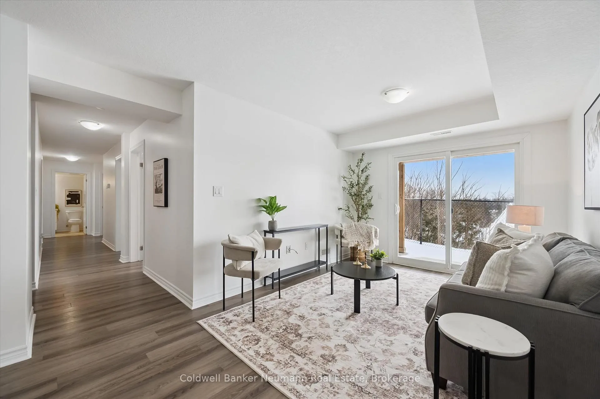 Photo 11 of Unit 103, 5 Cityview Drive S, Guelph, Grange Road — HOMEH
