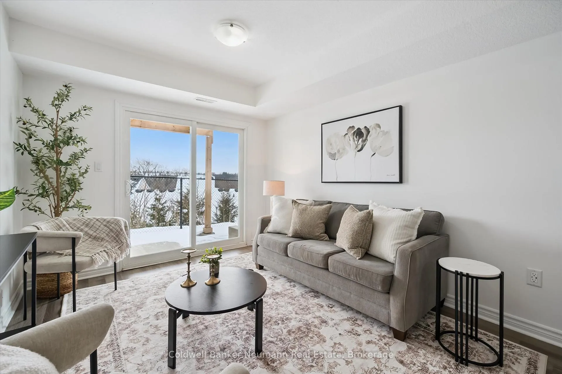 Photo 25 of Unit 103, 5 Cityview Drive S, Guelph, Grange Road — HOMEH