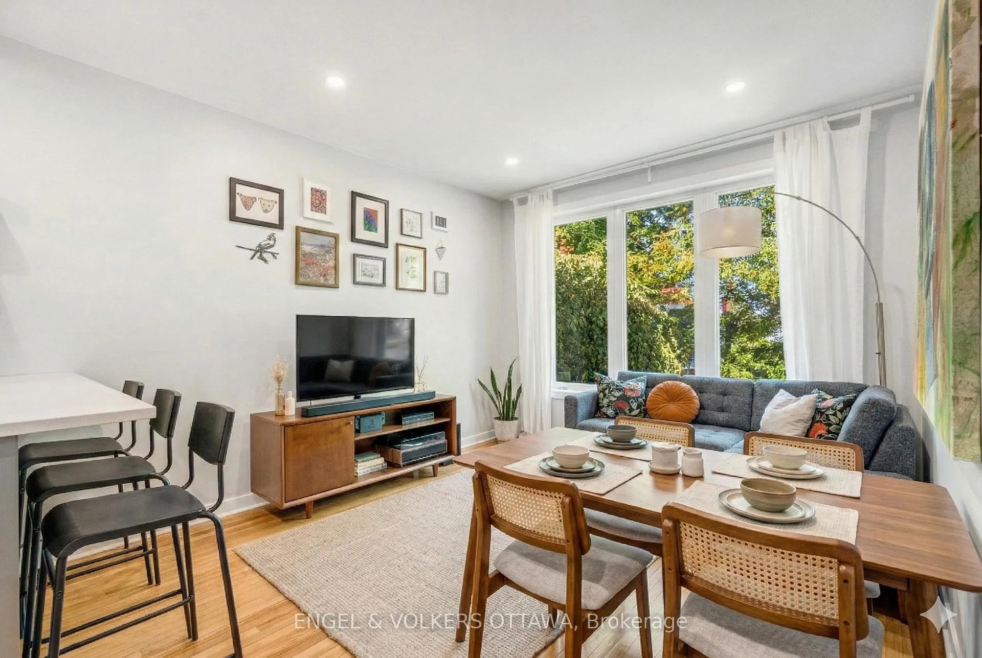 Photo 8 of 1270 Cheverton Avenue, Ottawa, Alta Vista — HOMEH