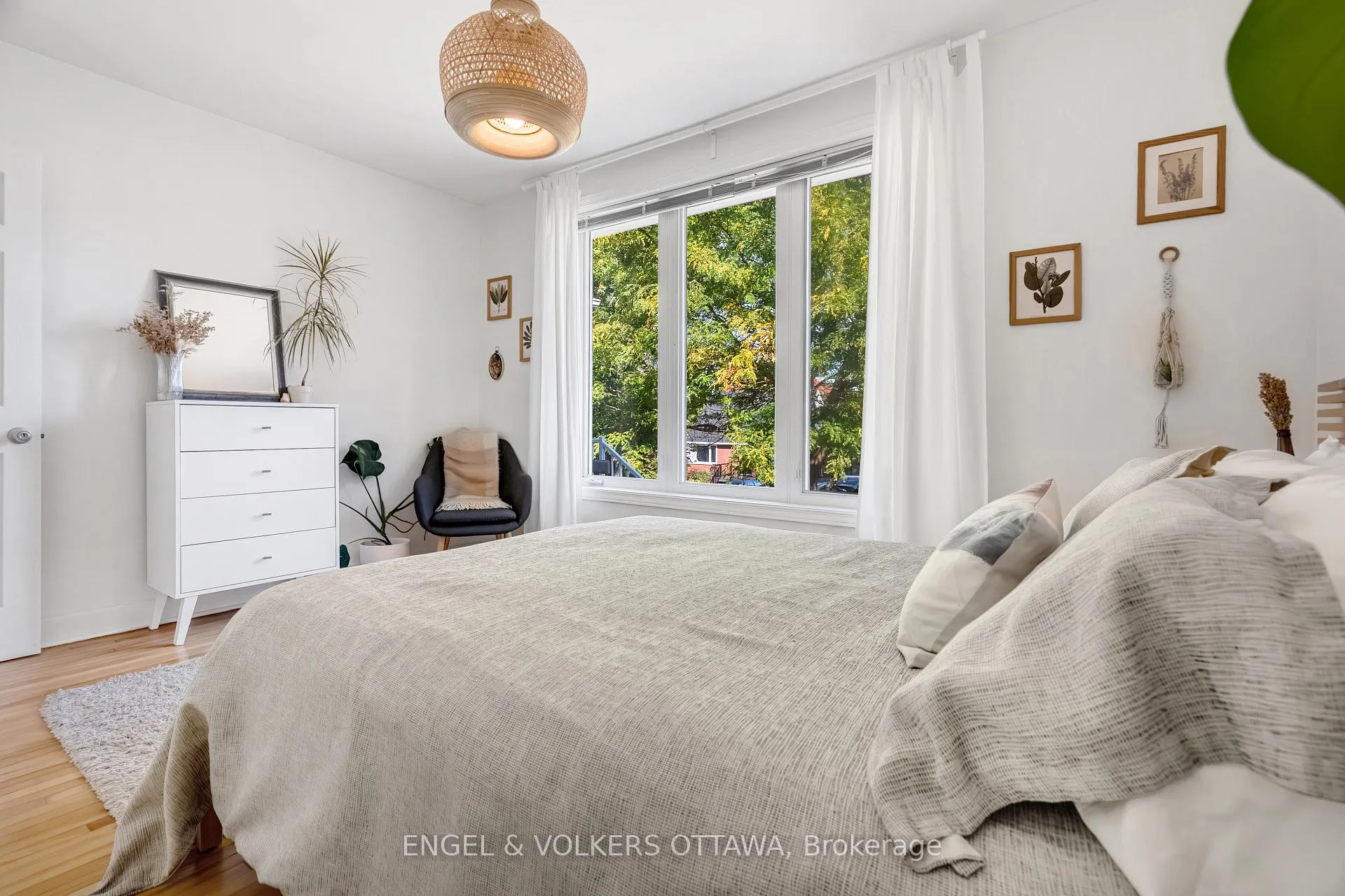 Photo 19 of 1270 Cheverton Avenue, Ottawa, Alta Vista — HOMEH