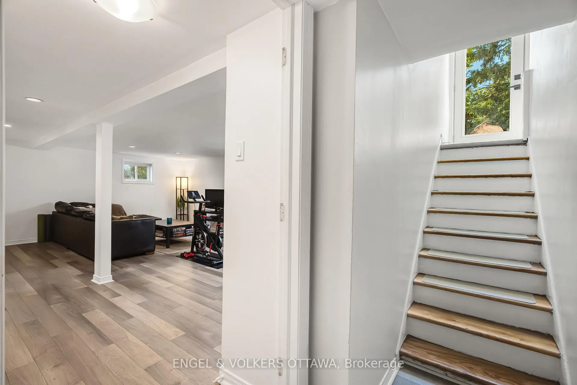 Photo 26 of 1270 Cheverton Avenue, Ottawa, Alta Vista — HOMEH