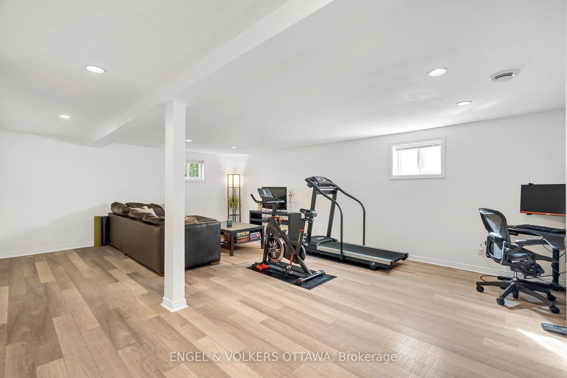 Photo 27 of 1270 Cheverton Avenue, Ottawa, Alta Vista — HOMEH