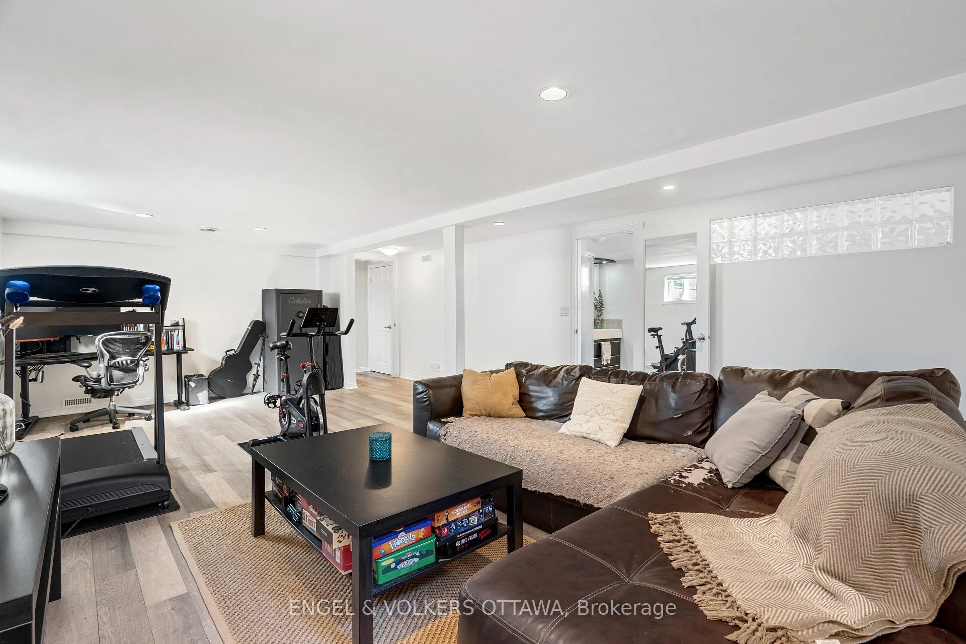 Photo 31 of 1270 Cheverton Avenue, Ottawa, Alta Vista — HOMEH