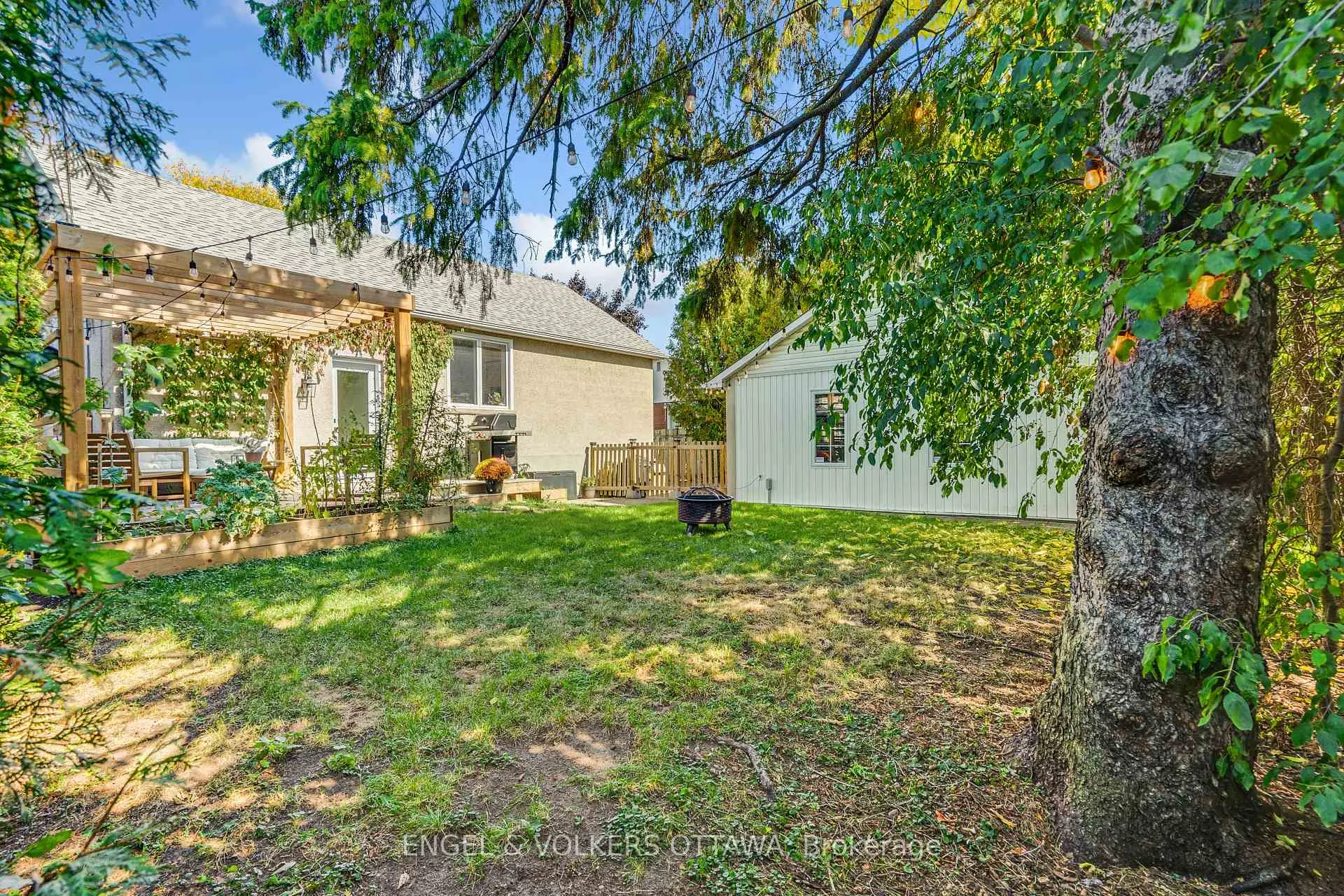 Photo 39 of 1270 Cheverton Avenue, Ottawa, Alta Vista — HOMEH