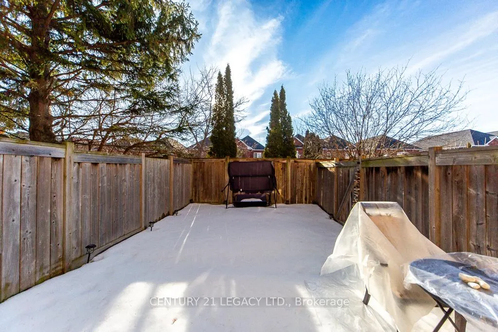 Photo 44 of 28 Oakins Lane, Ajax, Northwest Ajax — HOMEH