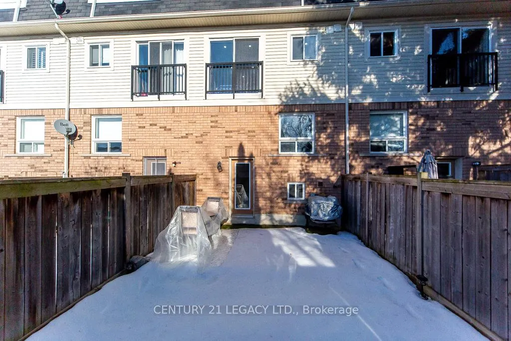 Photo 46 of 28 Oakins Lane, Ajax, Northwest Ajax — HOMEH
