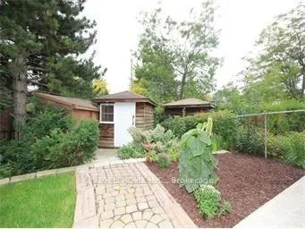 Photo 4 of 1142 Jamesway Boulevard, Oakville, Falgarwood — HOMEH