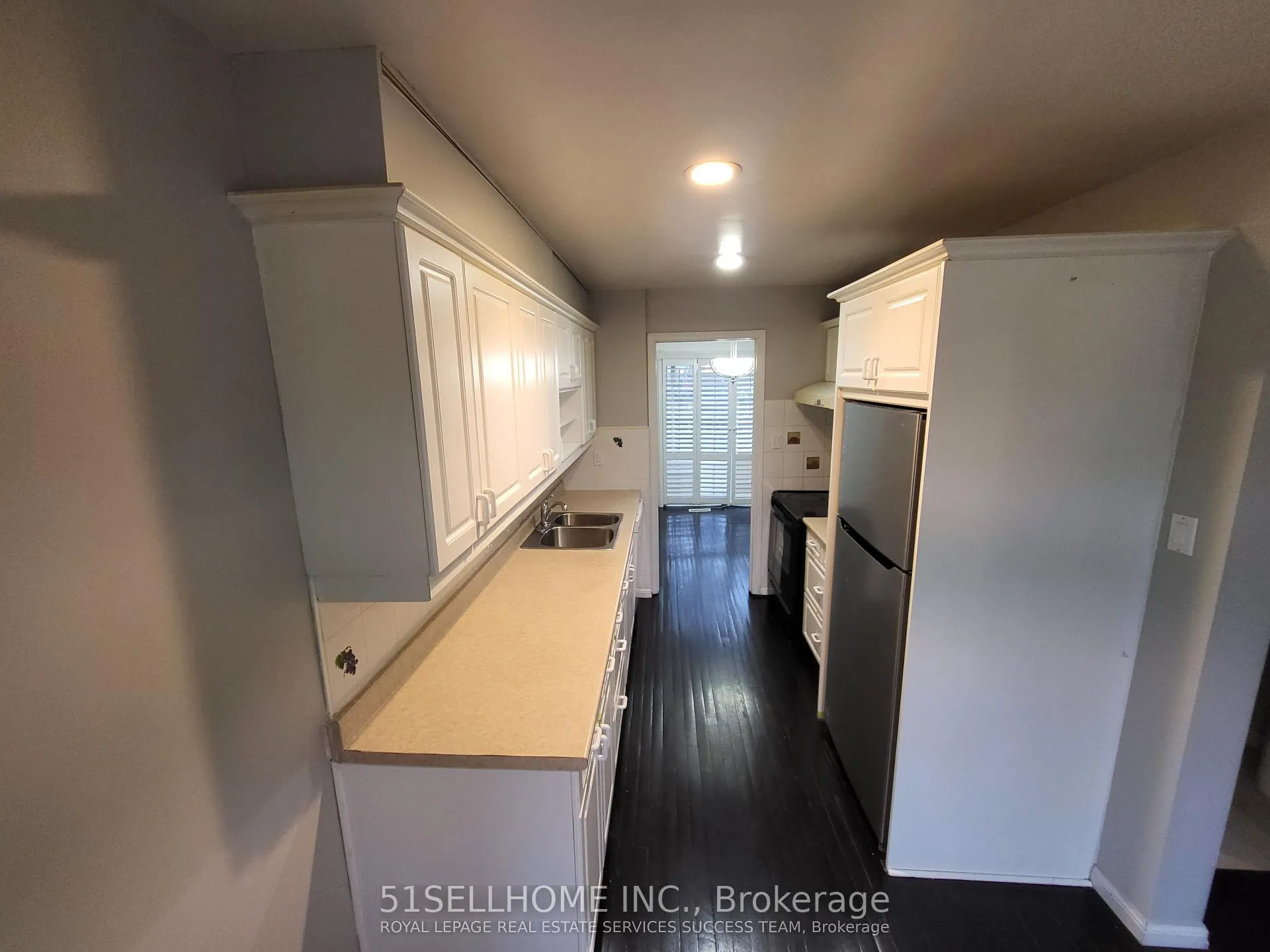 Photo 11 of 1142 Jamesway Boulevard, Oakville, Falgarwood — HOMEH